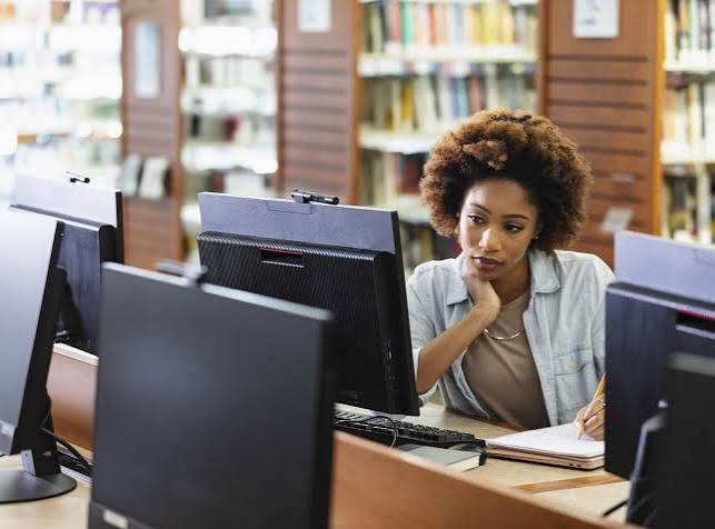 You are currently viewing Black Girls and First-Generation College Stress